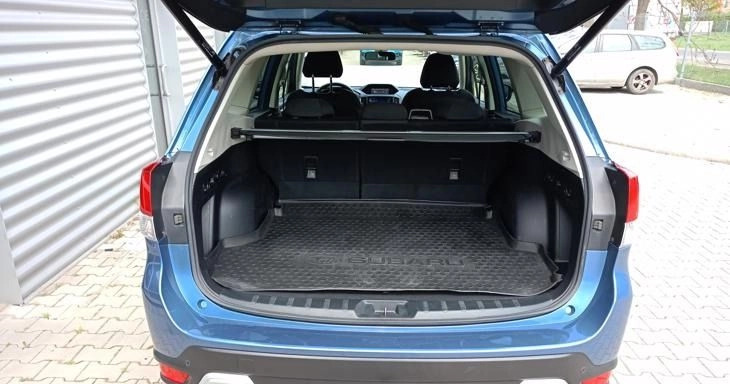 Subaru Forester cena 119900 przebieg: 56833, rok produkcji 2019 z Bobolice małe 326